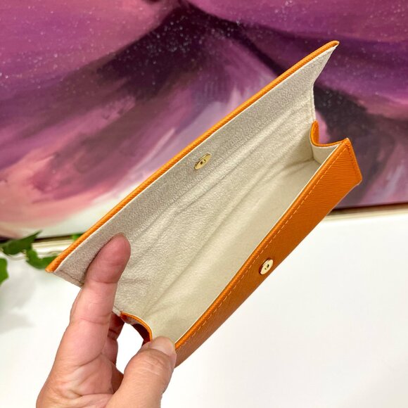 Tory Burch Orange Saffiano Leather Eyeglass Case With Gold Logo - Picture 5 of 9